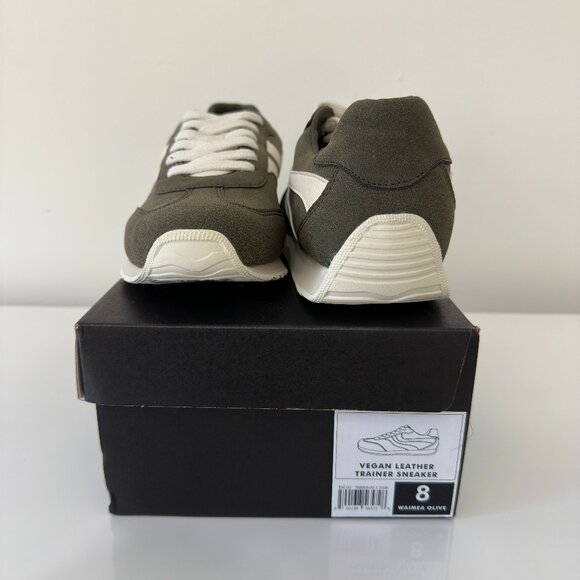 NWT Banana Republic Factory Vegan Leather Trainer Sneaker Size 8 in Waimea Olive - Picture 2 of 6